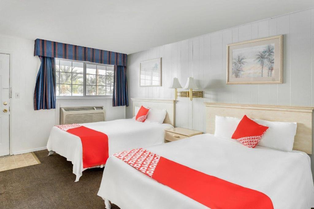 Oyo Gateway Motel Las Vegas North Strip/Fremont St. Area Extérieur photo
