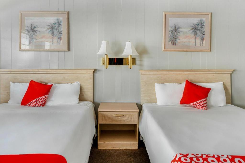 Oyo Gateway Motel Las Vegas North Strip/Fremont St. Area Extérieur photo