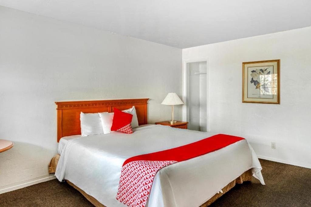 Oyo Gateway Motel Las Vegas North Strip/Fremont St. Area Extérieur photo