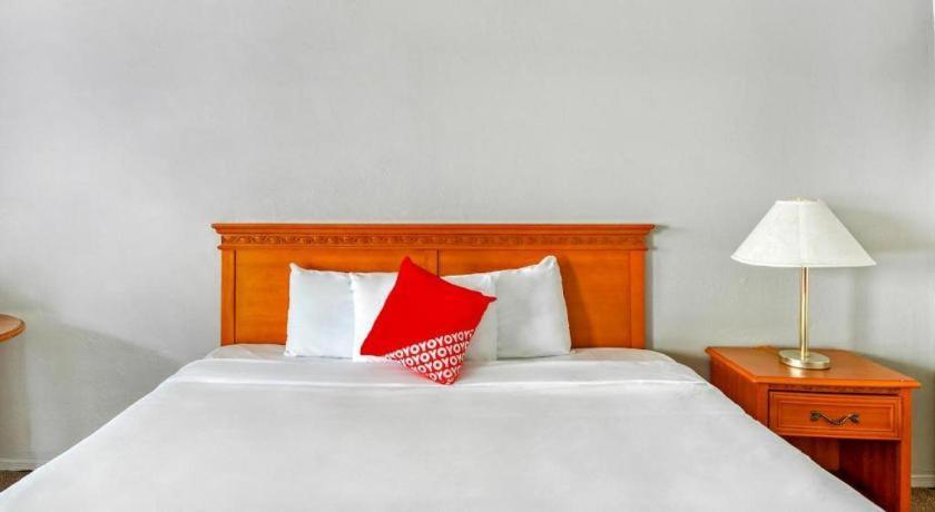 Oyo Gateway Motel Las Vegas North Strip/Fremont St. Area Extérieur photo